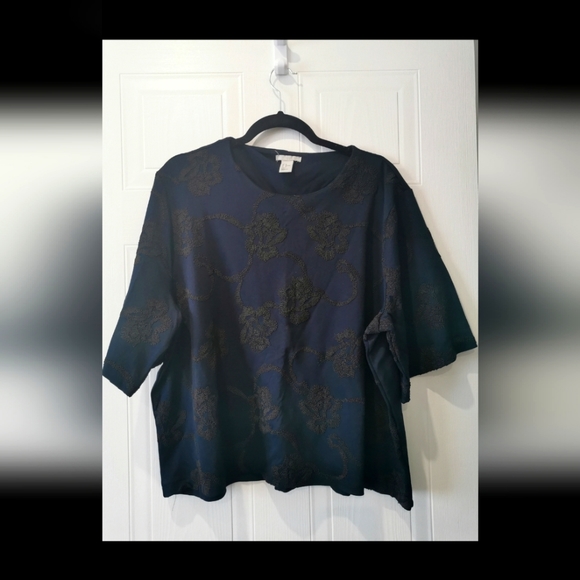 H&M Tops - H&M black blue navy top size XL